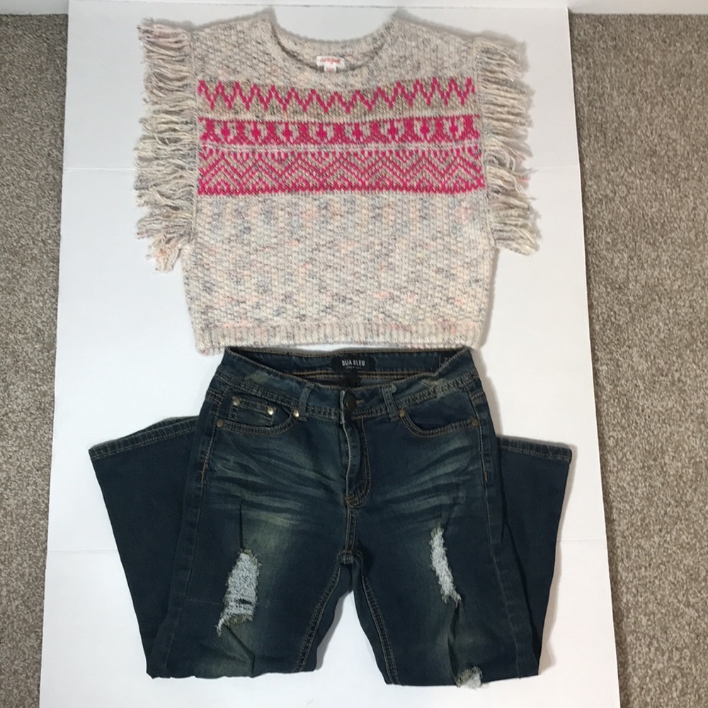 2 Piece Bundle Girl’s Size 7 Poncho Sweater & Deja Bleu Jeans